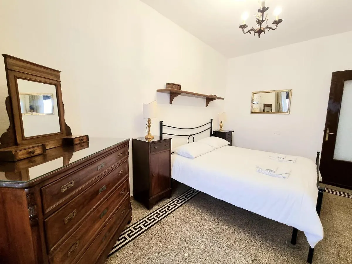 Apartment Appartamento Liliana Pontremoli Italy